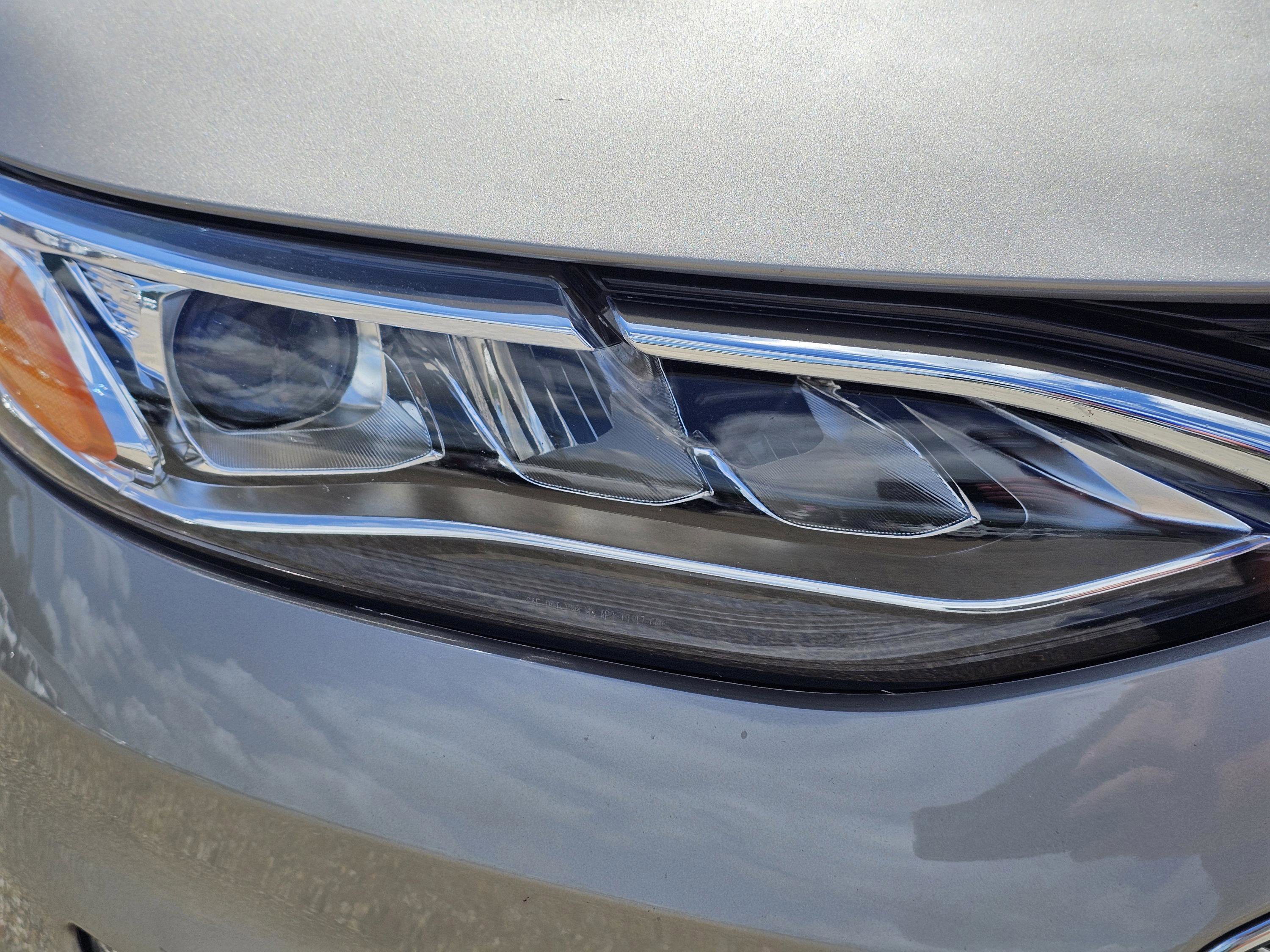 2024 Chevrolet Malibu Premier 2LT photo 4