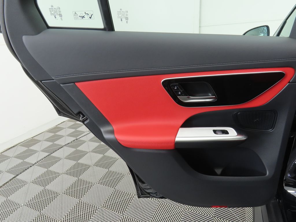 2026 Mercedes Benz GLC 43 AMG 4MATIC photo 23