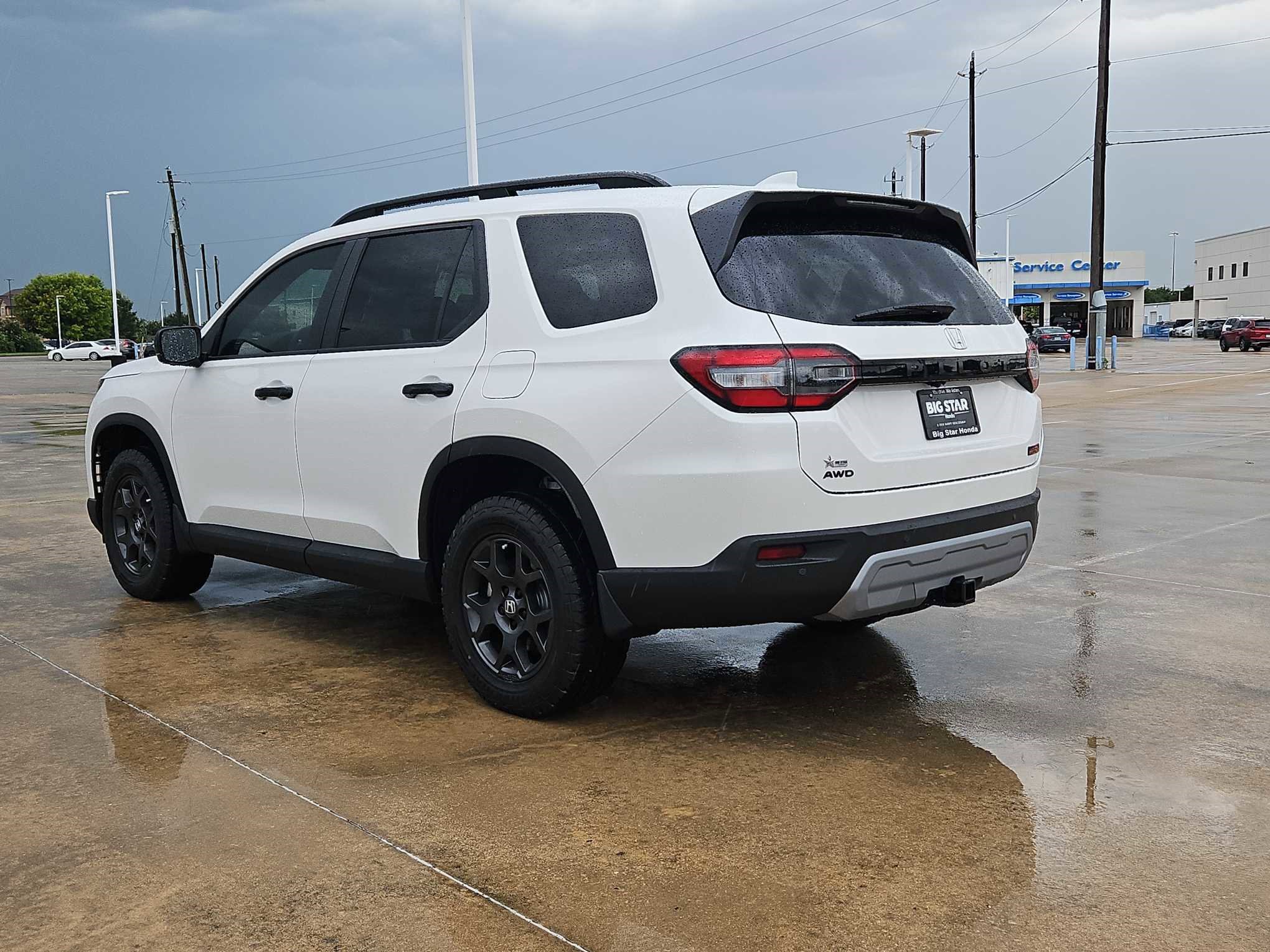 2025 Honda Pilot TrailSport photo 4