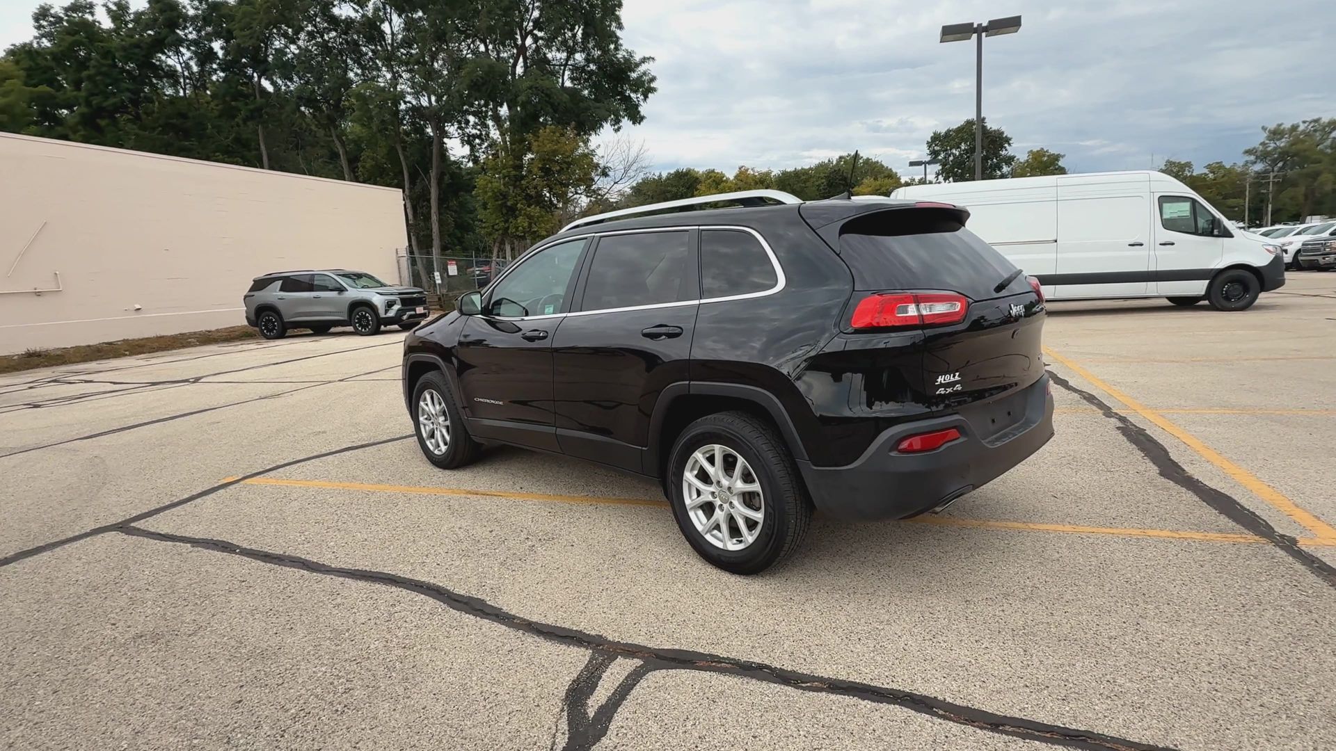 2017 Jeep Cherokee Latitude photo 28