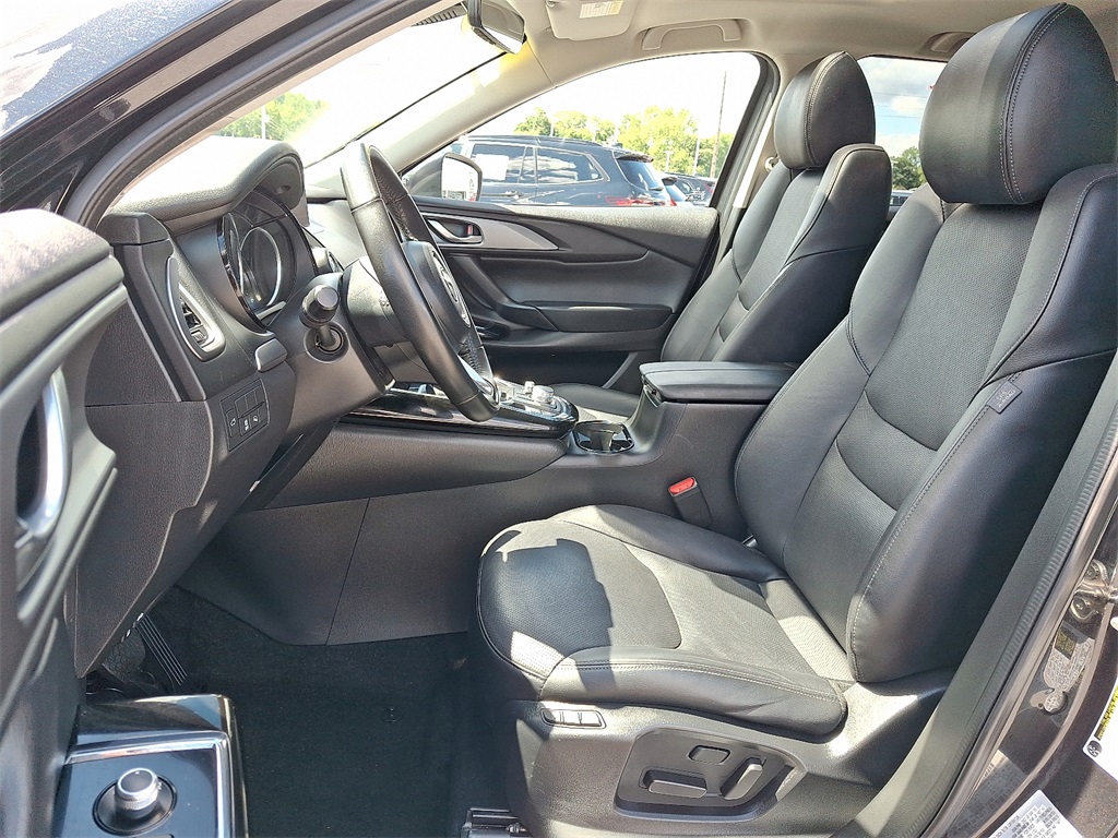 2023 Mazda CX-9 Touring photo 14
