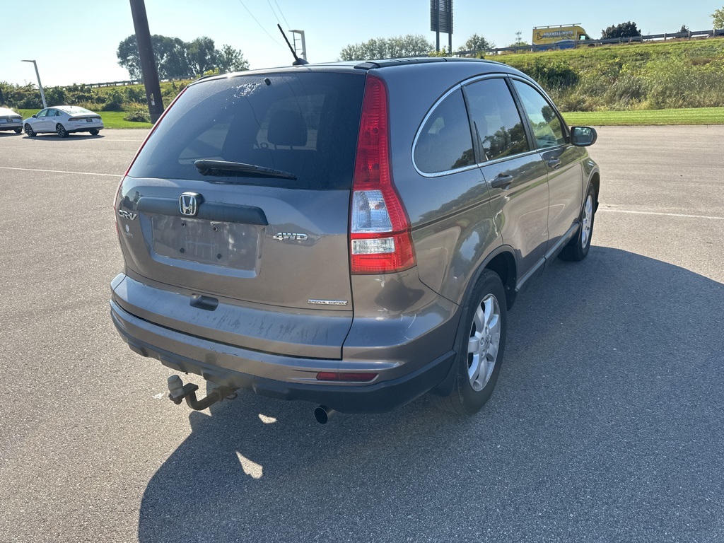 2011 Honda CR-V SE photo 3