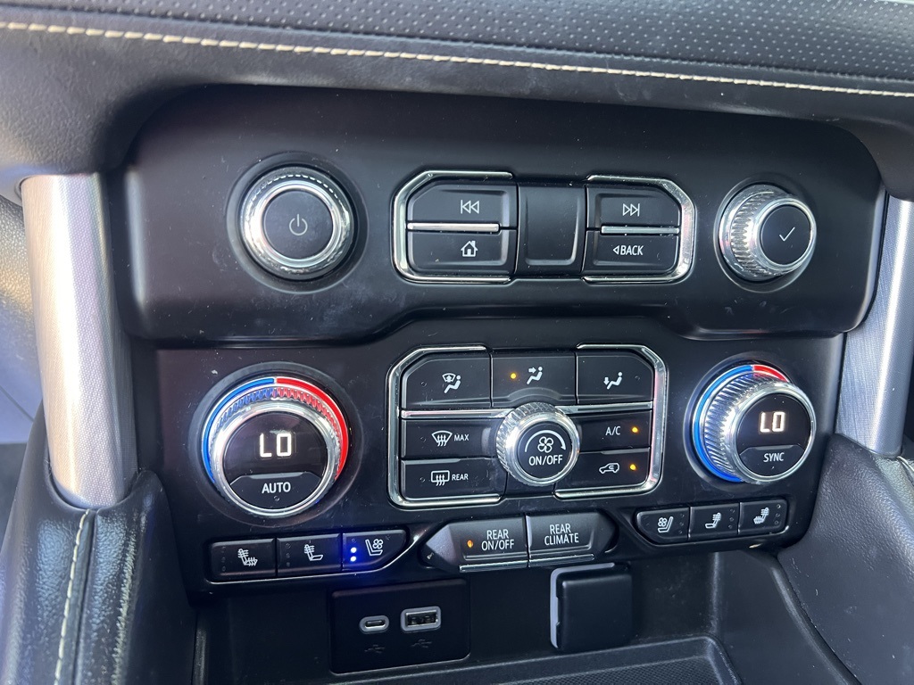 2022 Gmc Yukon XL SLT photo 25