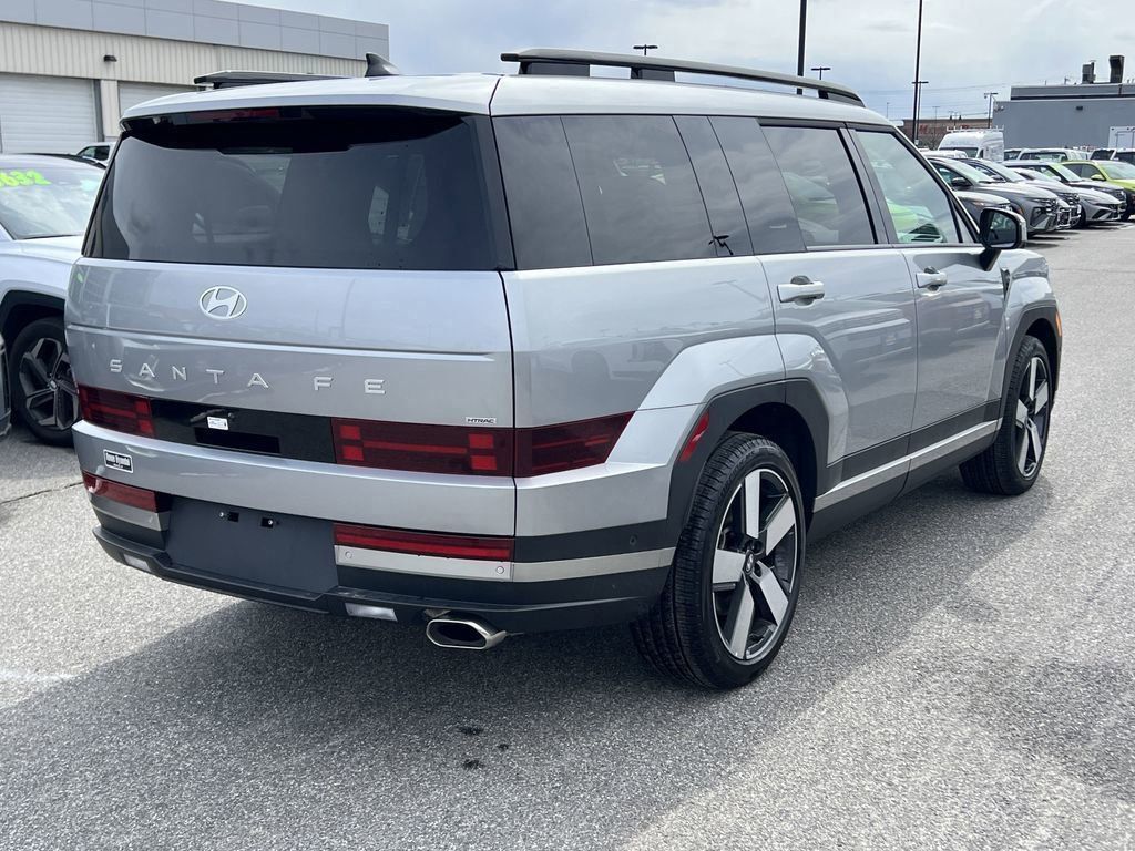 2024 Hyundai Santa Fe Limited photo 3
