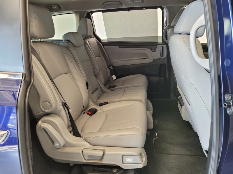 2024 Honda Odyssey EX-L photo 16
