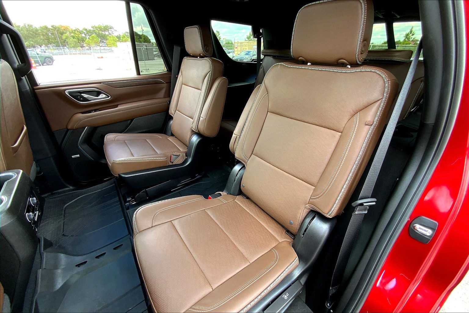 2024 Chevrolet Tahoe High Country photo 19