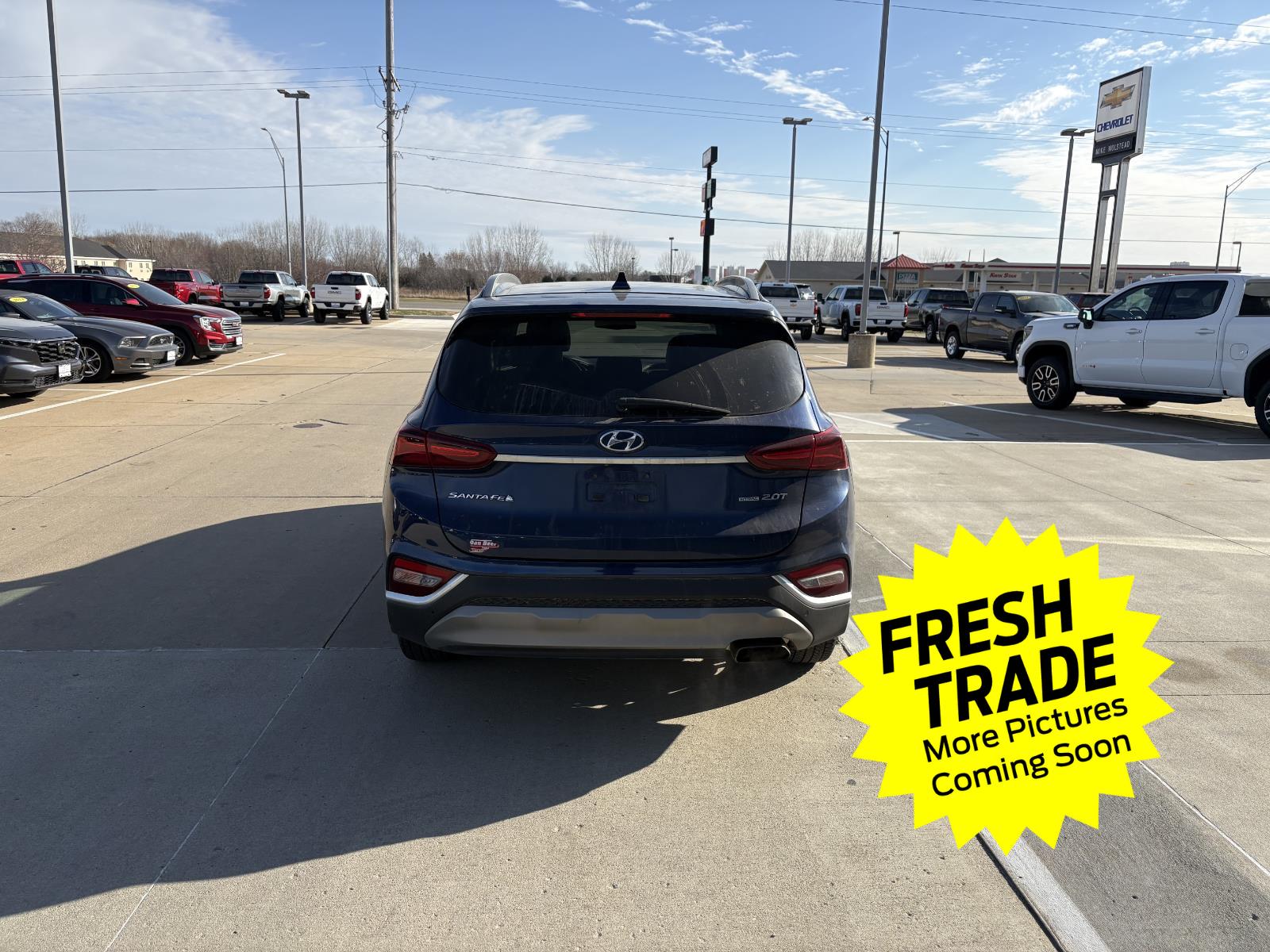 2020 Hyundai Santa Fe SEL photo 2