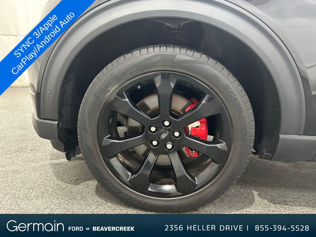 2022 Ford Explorer ST photo 8