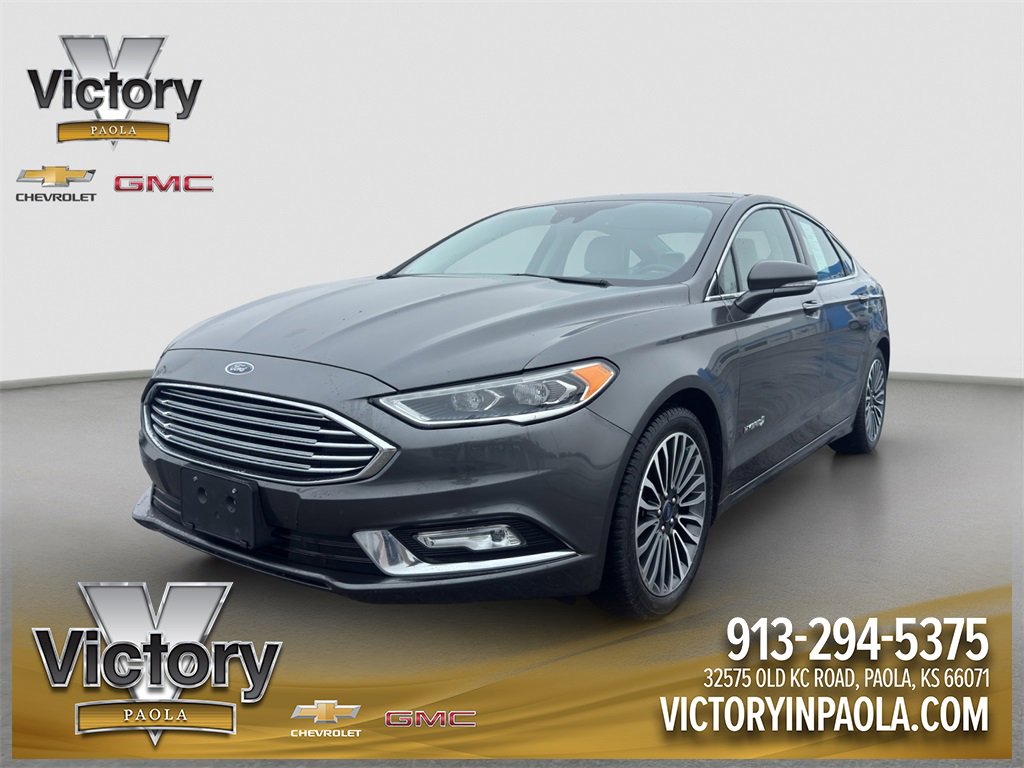 2018 Ford Fusion Hybrid Titanium's photo