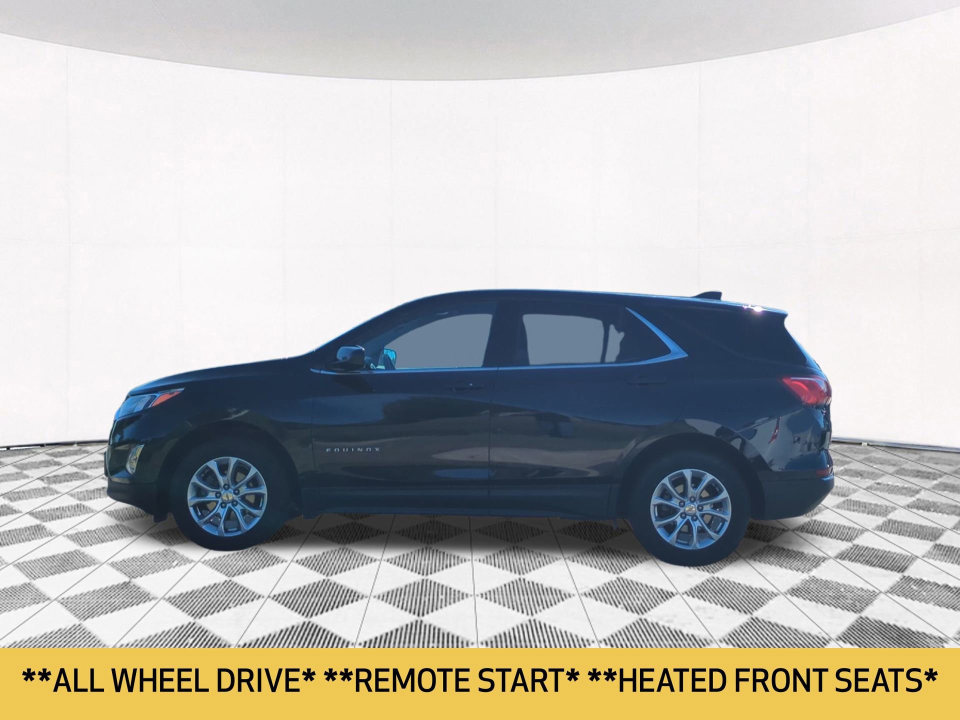 2020 Chevrolet Equinox LT photo 2