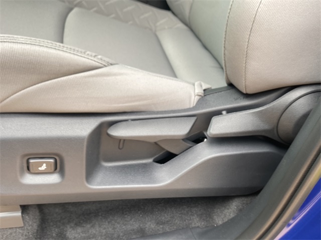 2025 Toyota Tacoma SR5 Double Cab photo 16