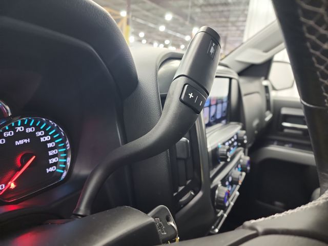 2017 Chevrolet Silverado 1500 LT photo 25