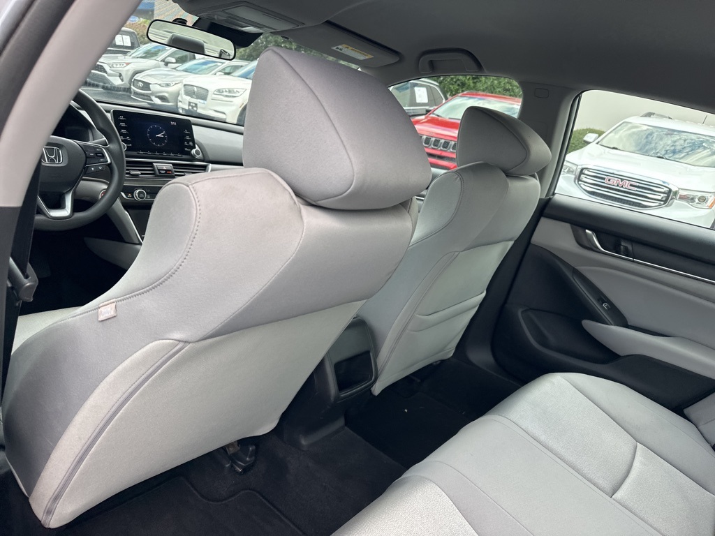 2018 Honda Accord LX photo 12