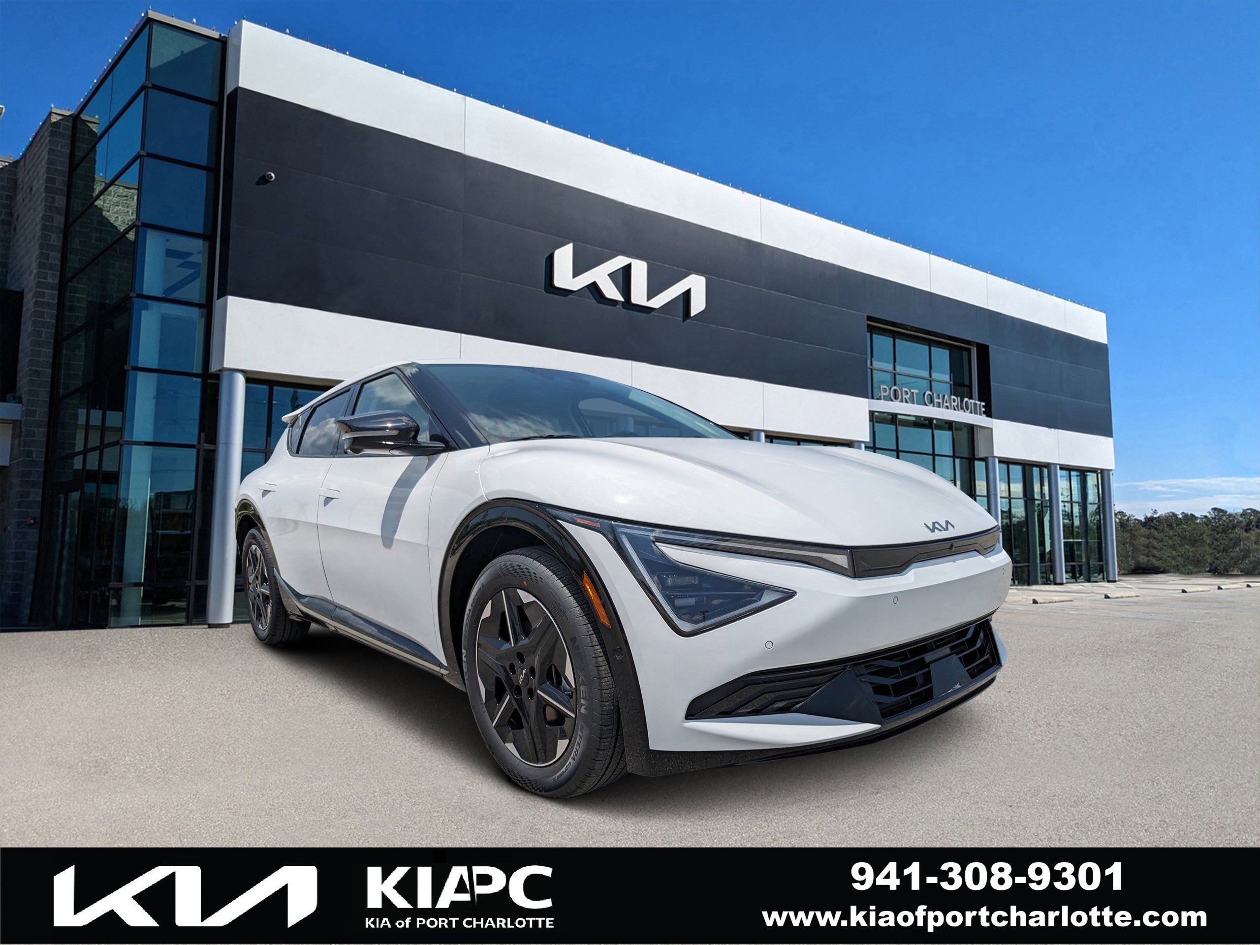 2025 Kia EV6 Wind's photo