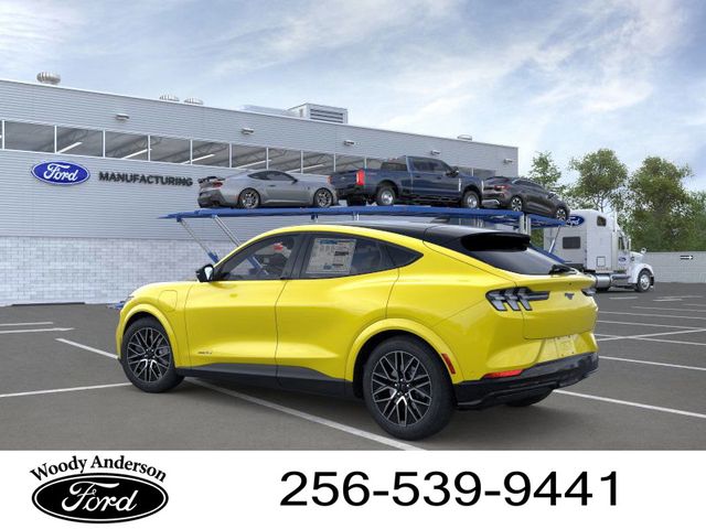 2025 Ford Mustang Mach-E Premium photo 4