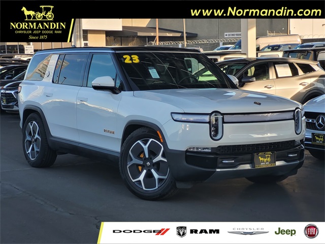 2023 Rivian R1S Adventure