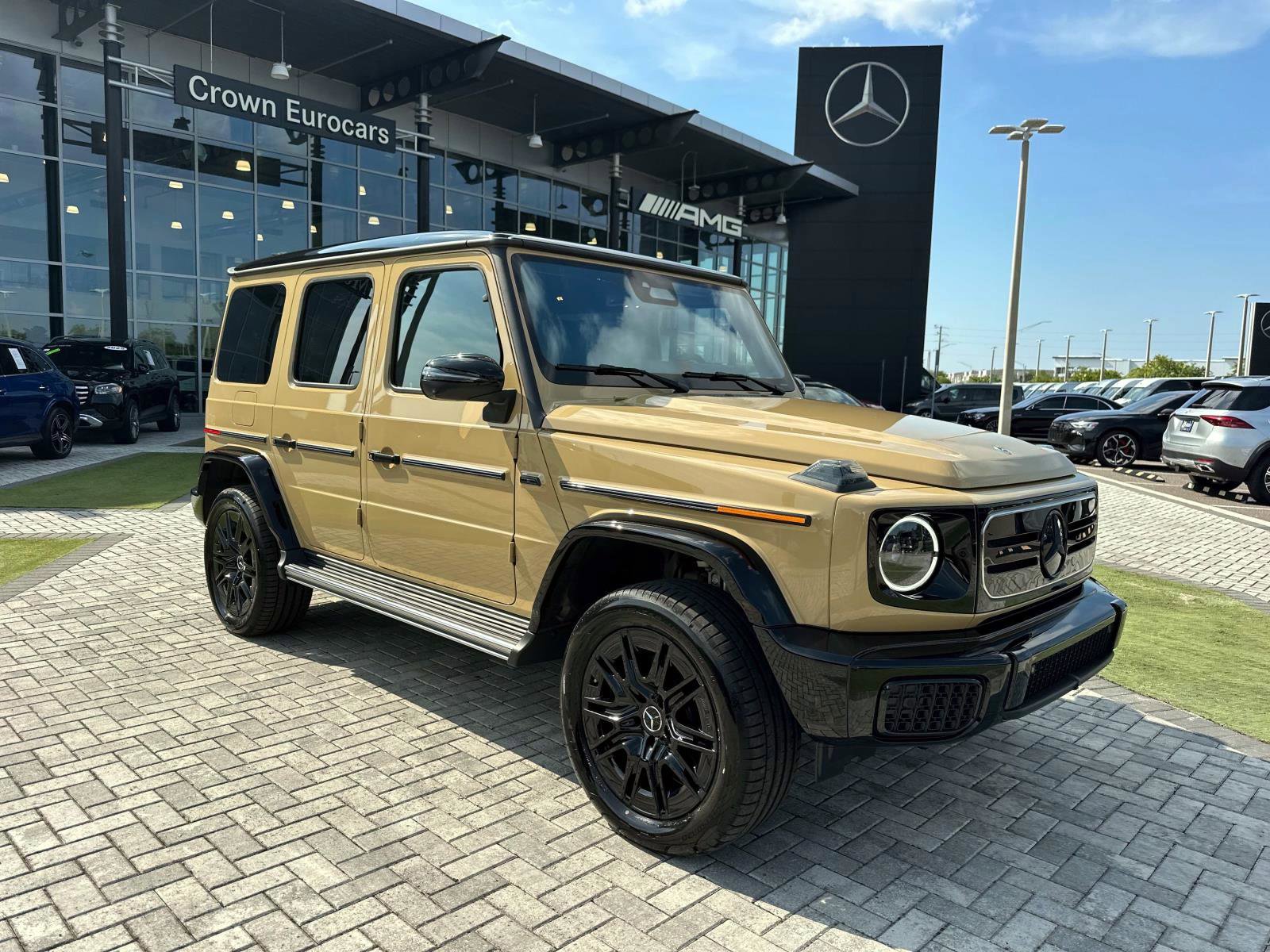 2025 Mercedes Benz G photo 2