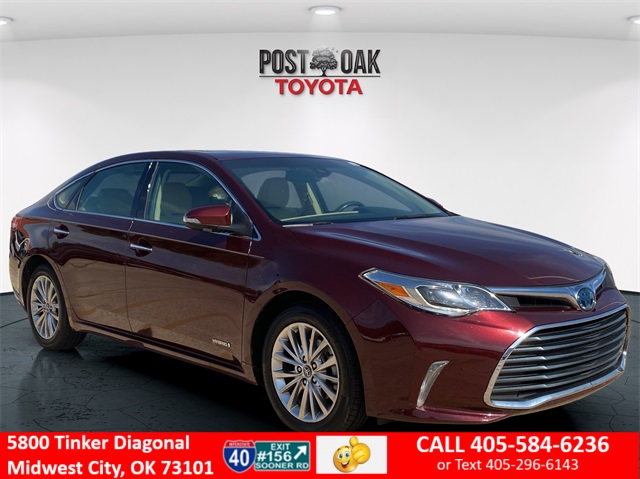 2017 Toyota Avalon Limited's photo