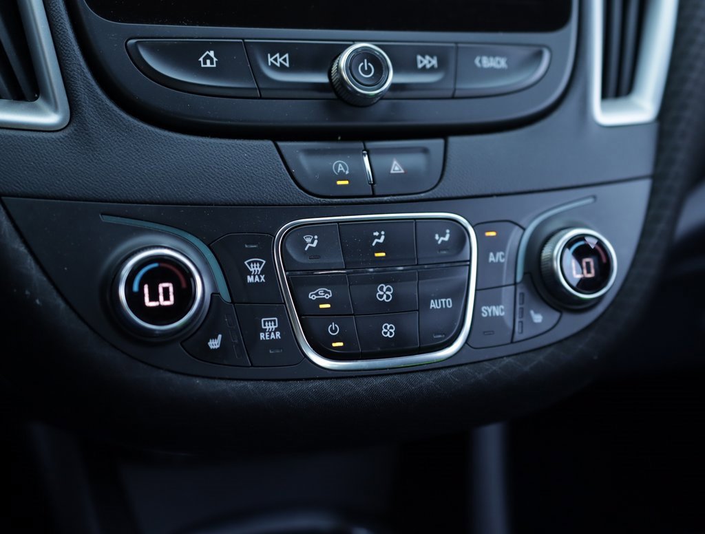2022 Chevrolet Malibu 1LT photo 15