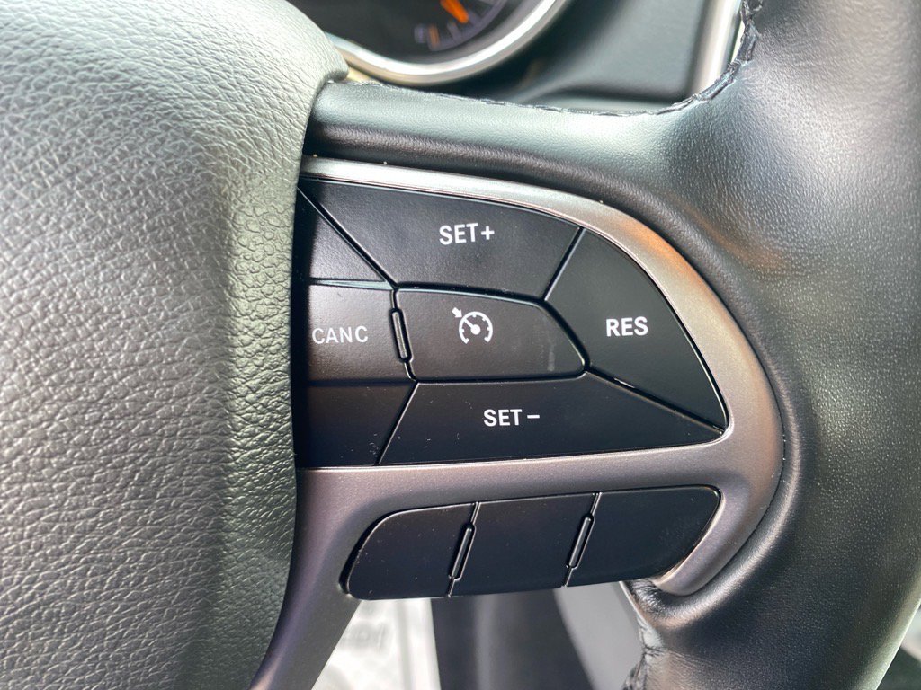 2021 Jeep Grand Cherokee Laredo E photo 14