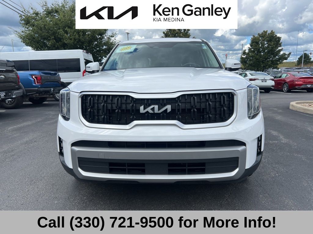 2023 Kia Telluride LX photo 17
