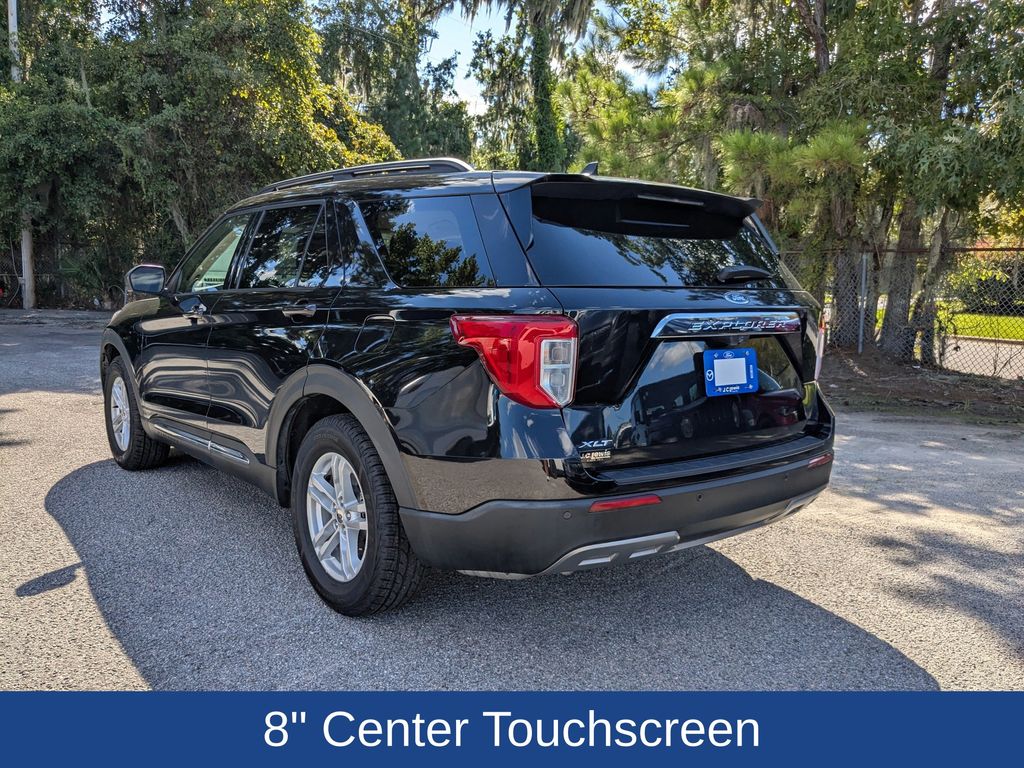 2021 Ford Explorer XLT photo 3