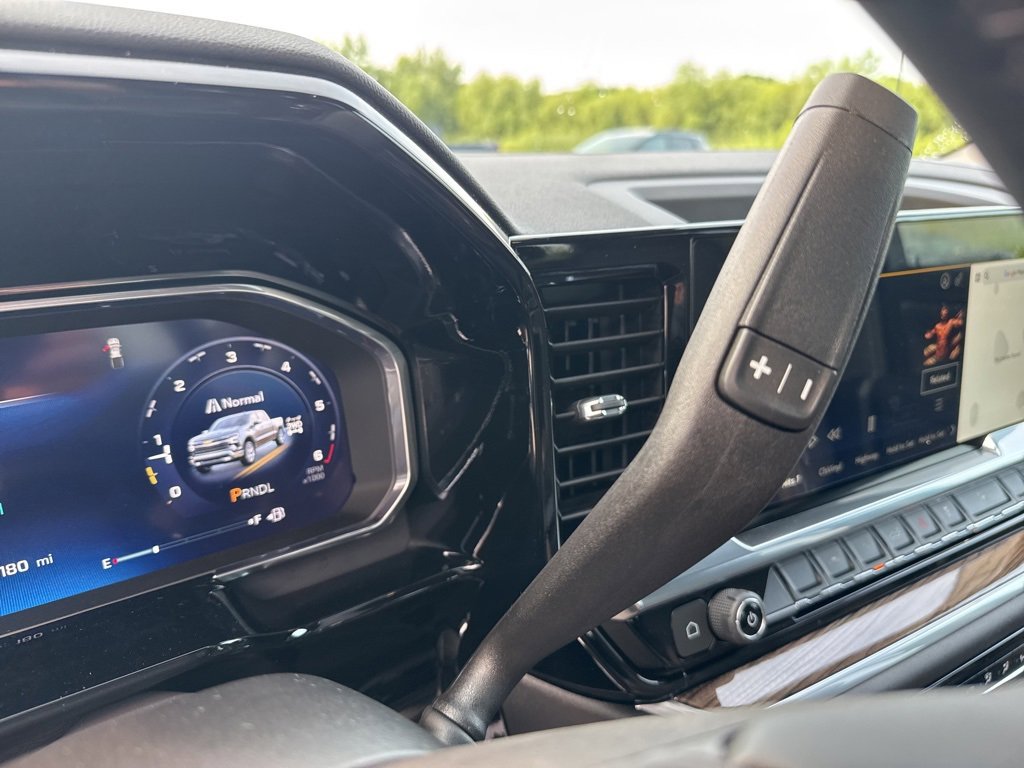 2026 Chevrolet Silverado 1500 LT photo 35