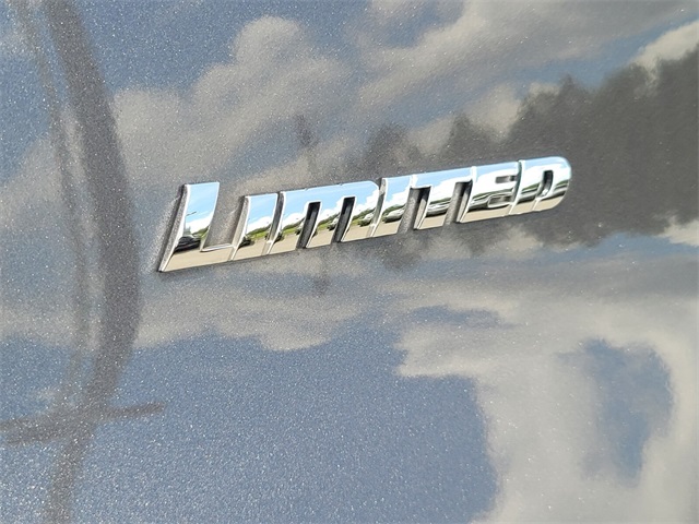 2021 Toyota 4Runner Limited photo 14