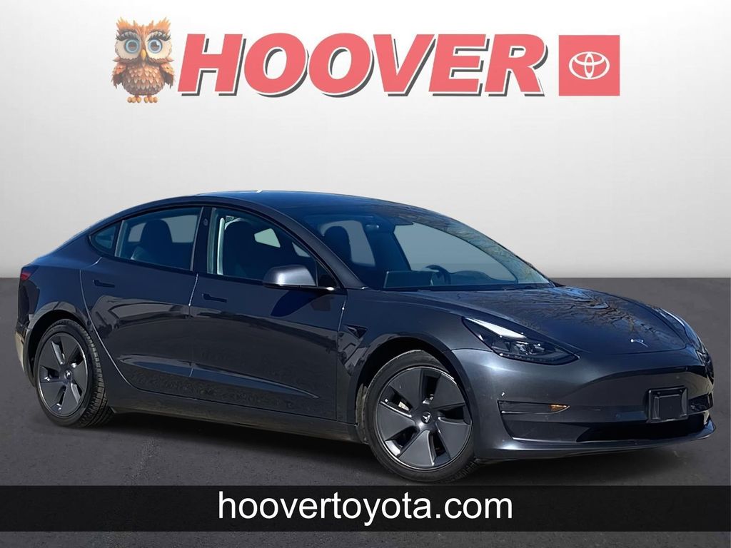 2021 Tesla Model 3 Base
