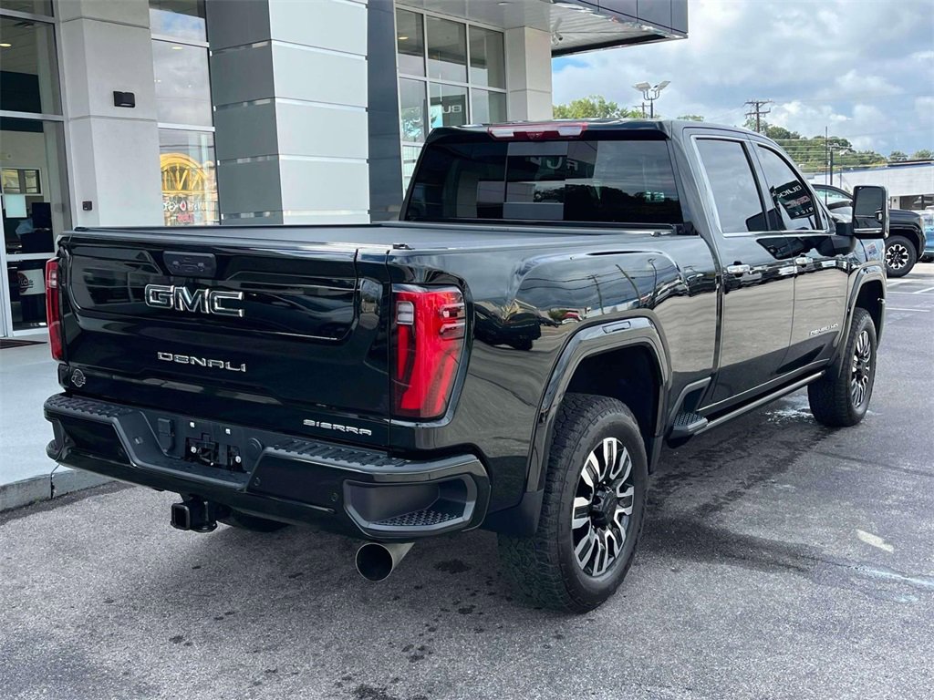2025 Gmc Sierra 2500 HD Denali Ultimate photo 3