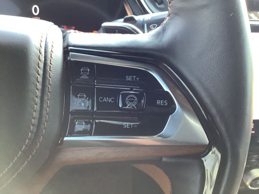 2023 Jeep Grand Cherokee L Summit photo 10
