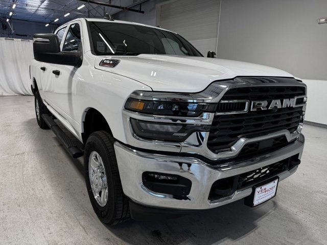 2025 Ram 2500 Tradesman photo 4