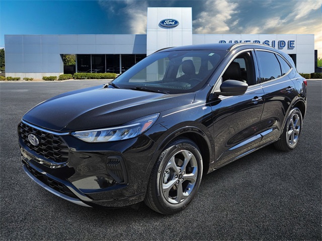 2023 Ford Escape ST-Line photo 3