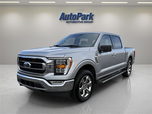 2023 Ford F-150 XLT photo 3