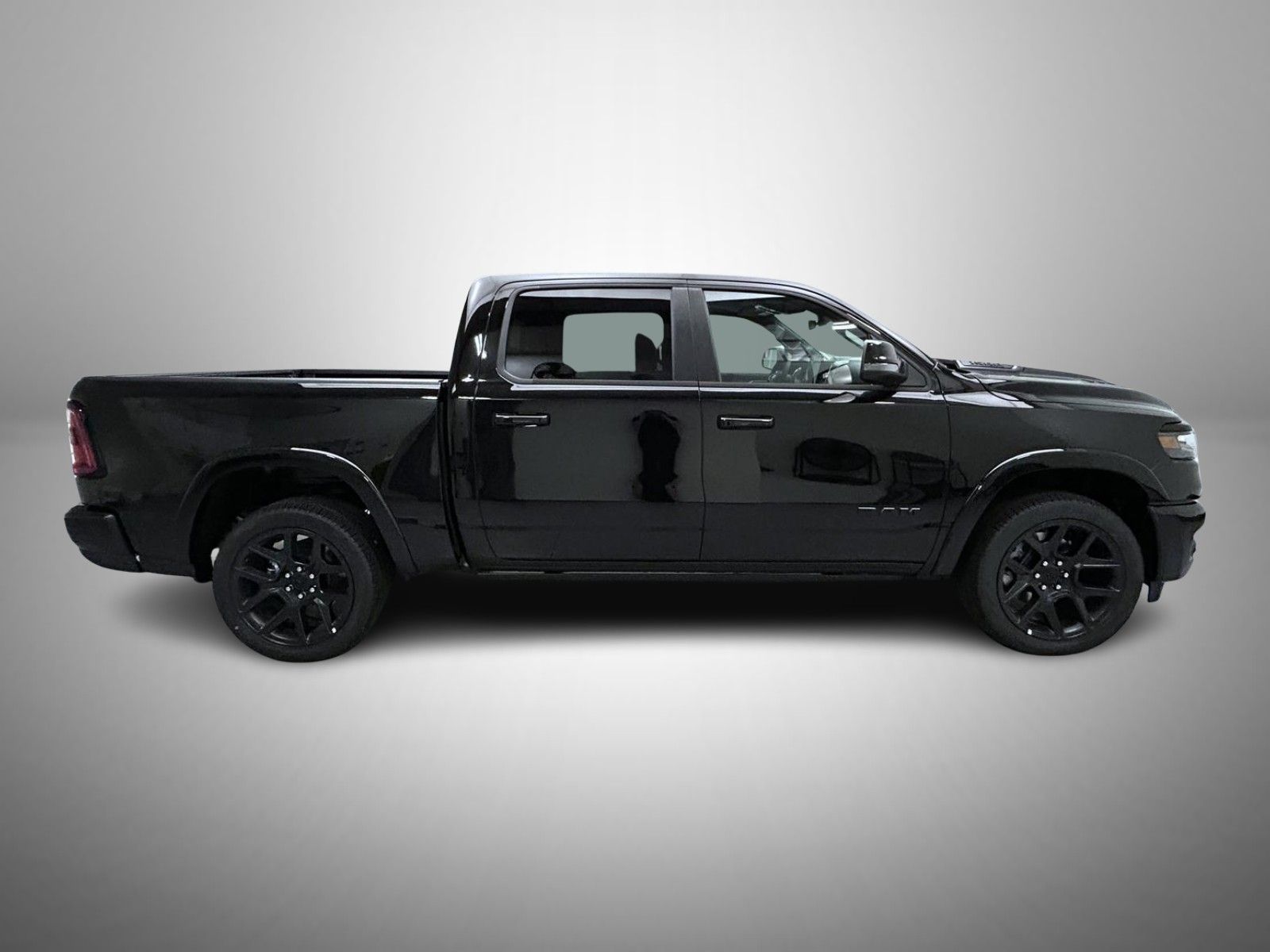 2026 Ram 1500 Laramie photo 2