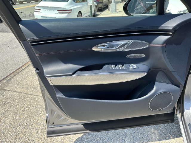 2023 Genesis GV70 2.5T photo 23