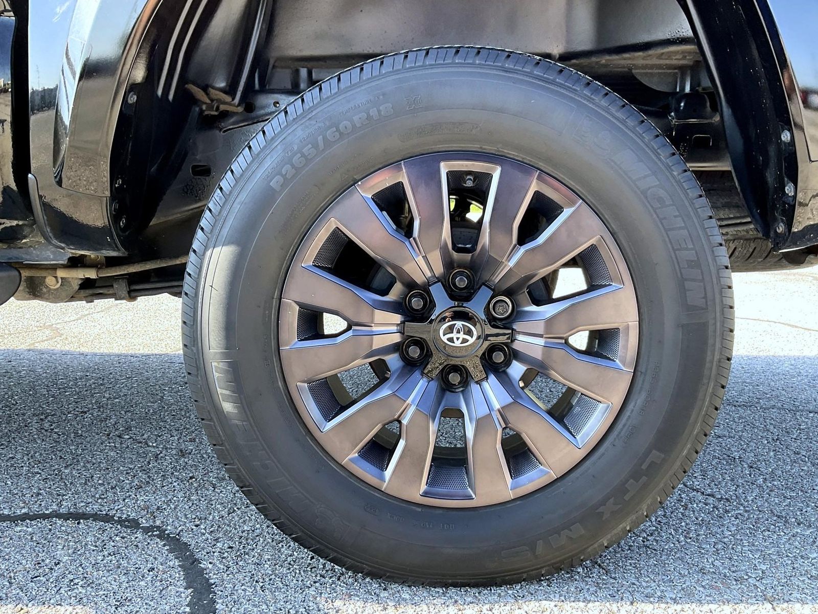 2023 Toyota Tacoma Limited photo 20
