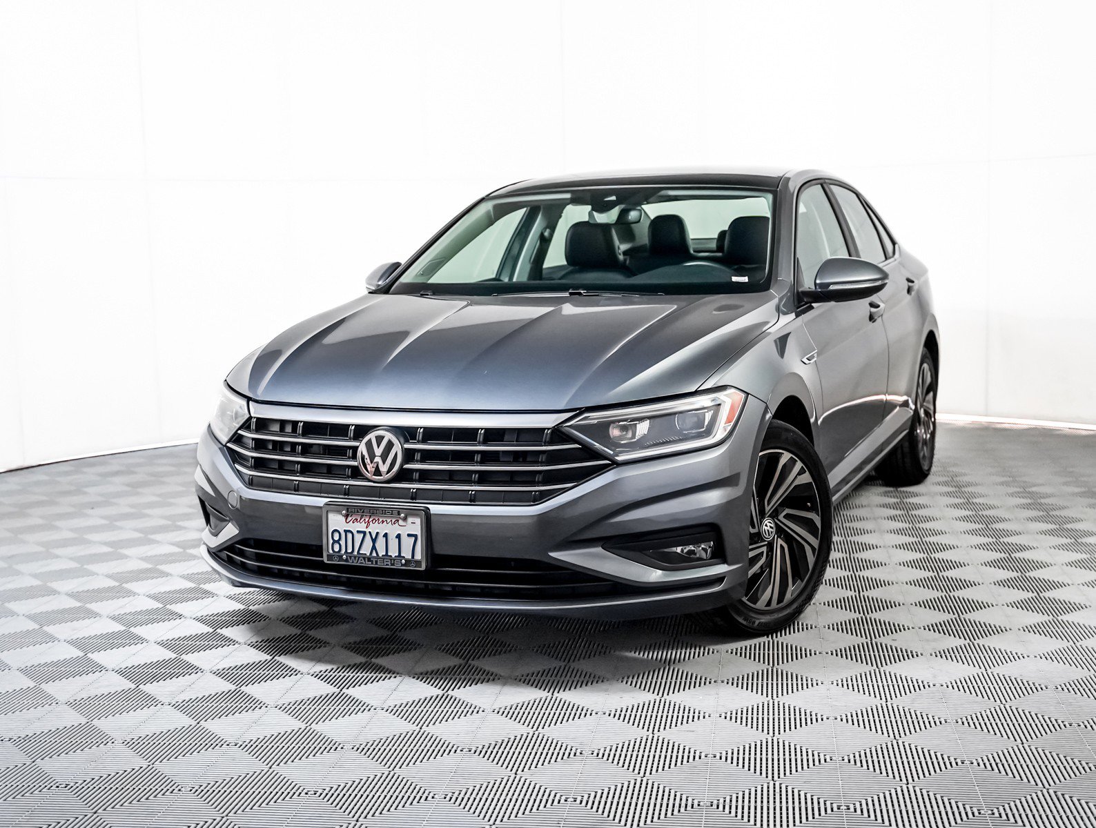 2019 Volkswagen Jetta SEL Premium