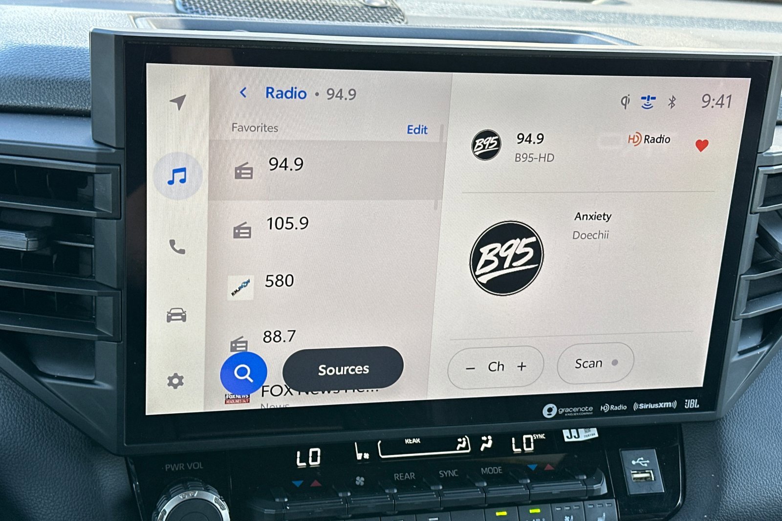 2024 Toyota Sequoia TRD Pro photo 25