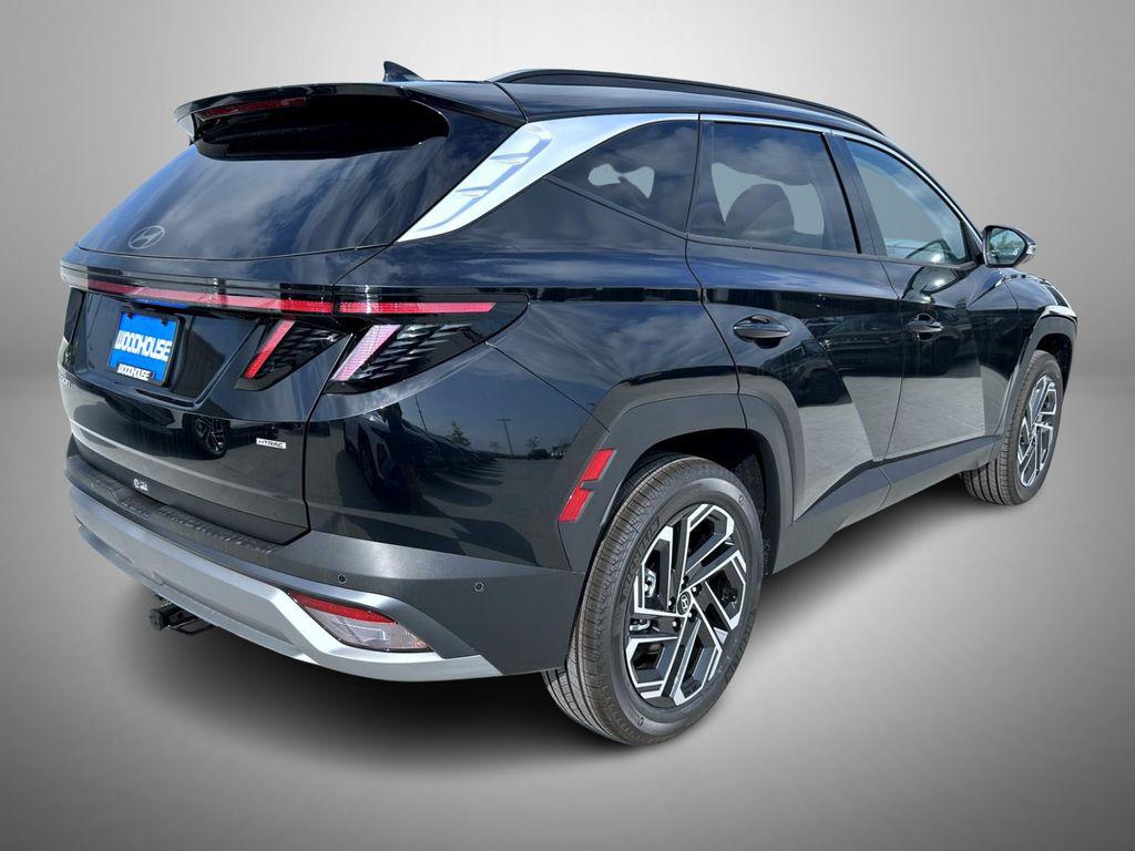 2025 Hyundai Tucson Limited photo 4