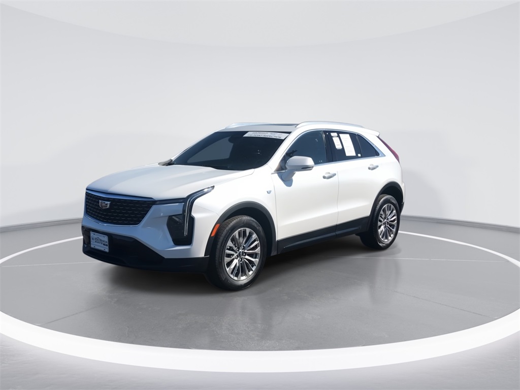 2024 Cadillac XT4 Premium Luxury photo 4