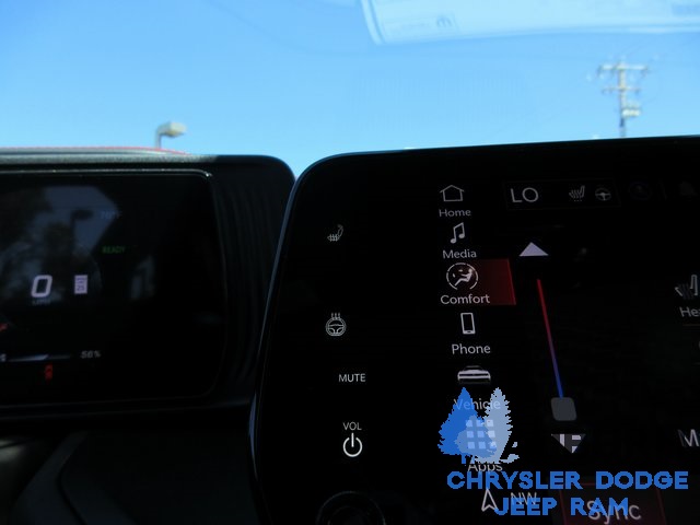 2025 Dodge Charger R/T photo 12