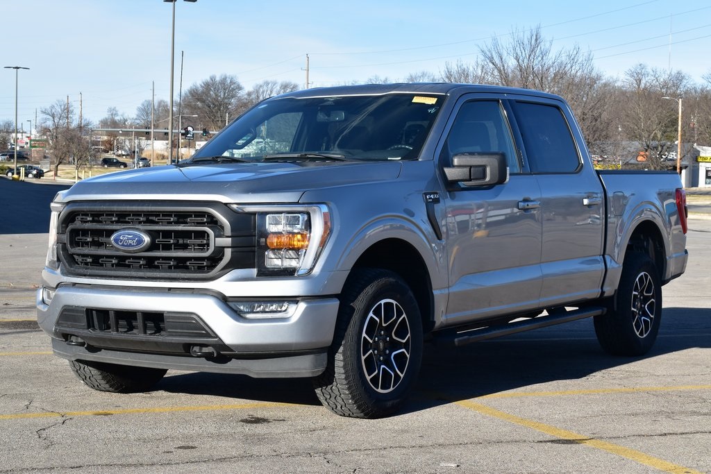 2023 Ford F-150 XLT's photo