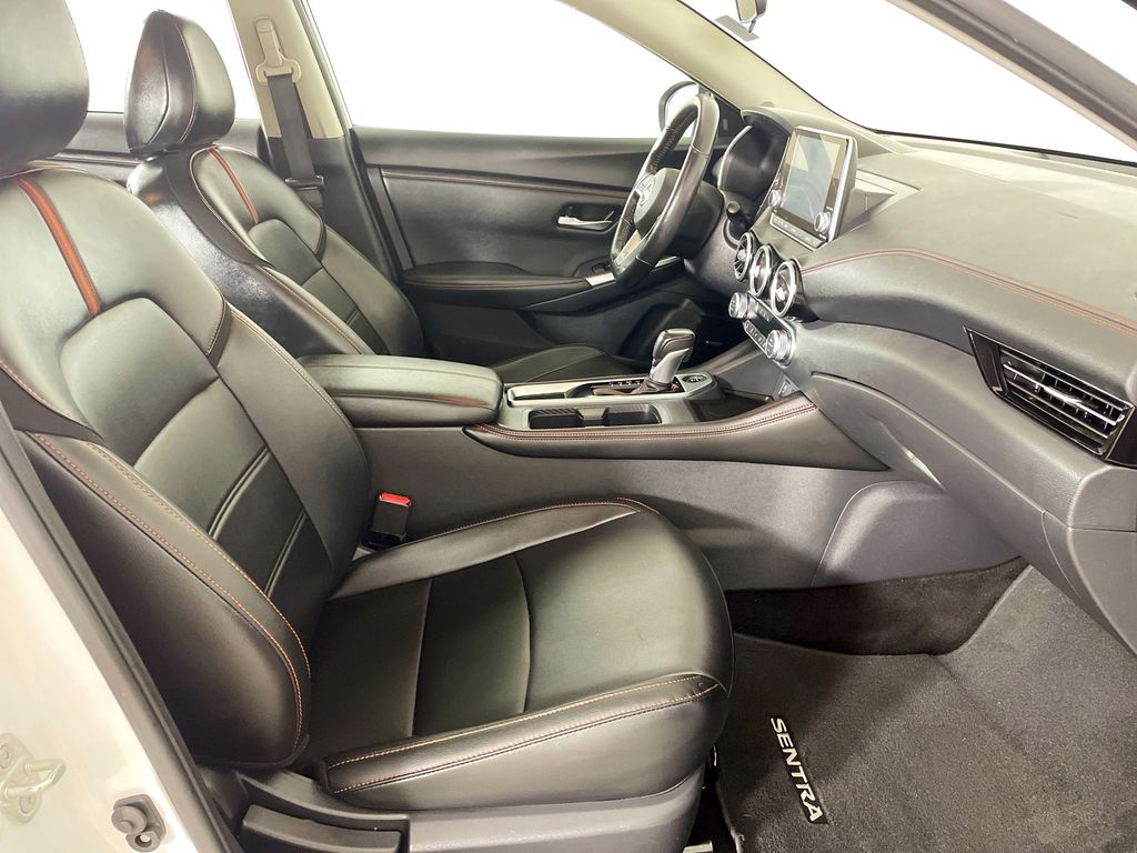 2024 Nissan Sentra SR photo 29