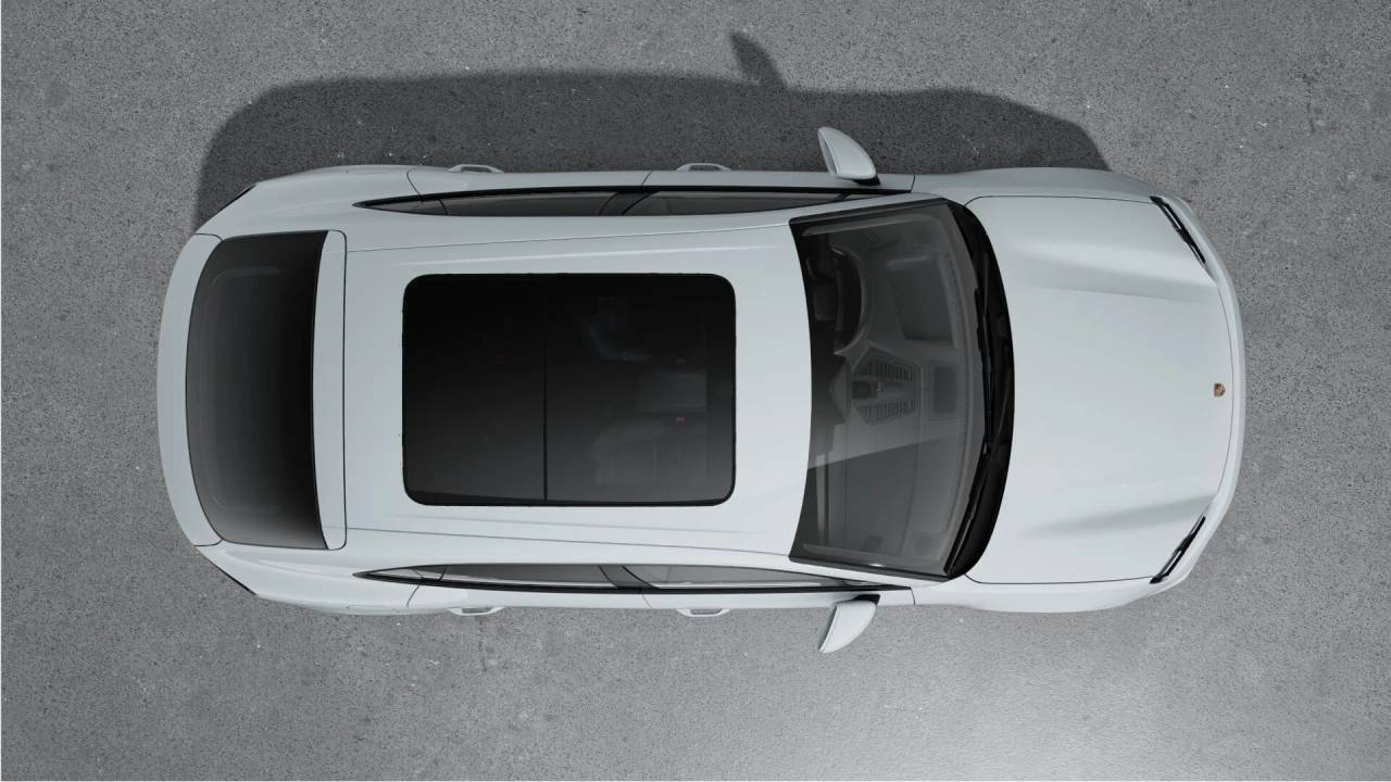 2025 Porsche Macan Electric photo 2