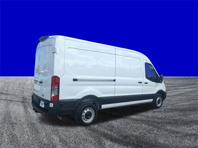 2026 Ford Transit Cargo Van photo 4