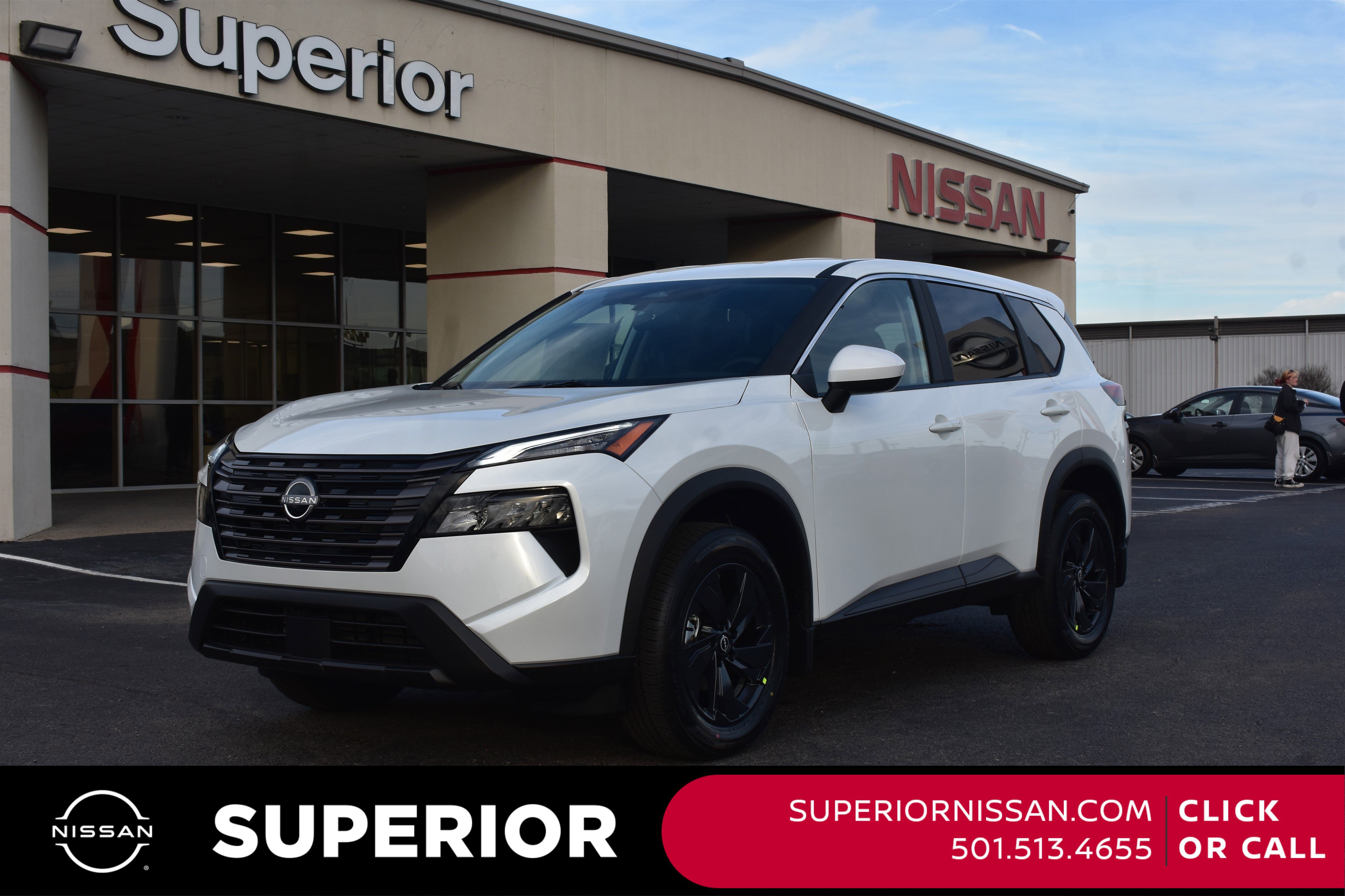 2026 Nissan Rogue SV's photo