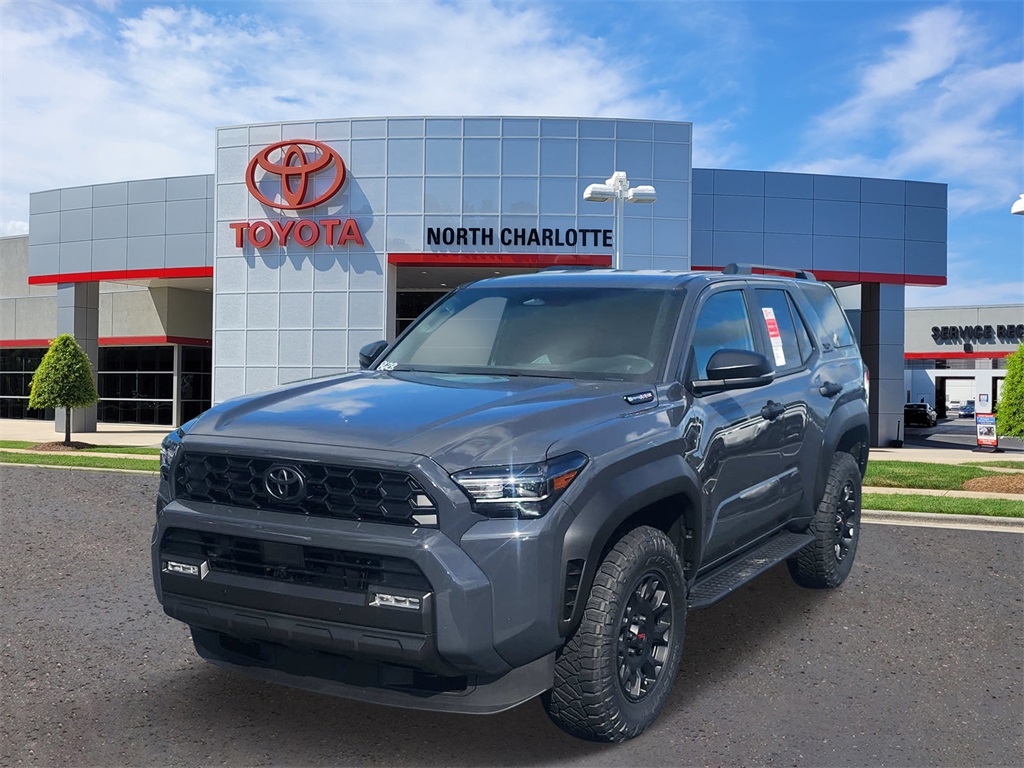 2025 Toyota 4Runner TRD Off-Road photo 3