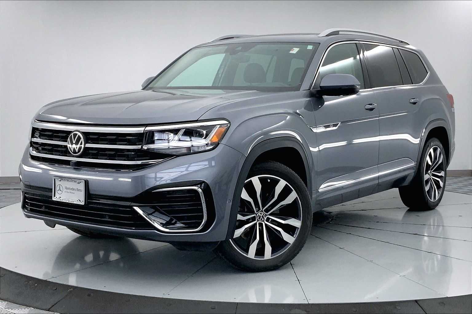 2021 Volkswagen Atlas SEL Premium R-Line's photo