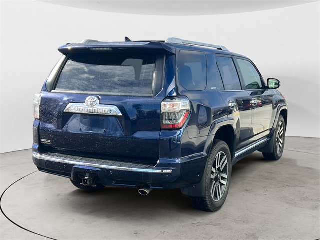 2020 Toyota 4Runner Limited photo 2